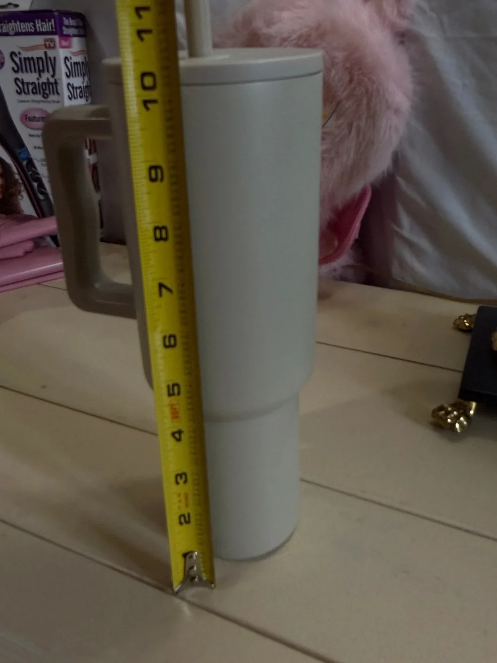 Simple modern Insulated Travel Mug with Handle - Cream
